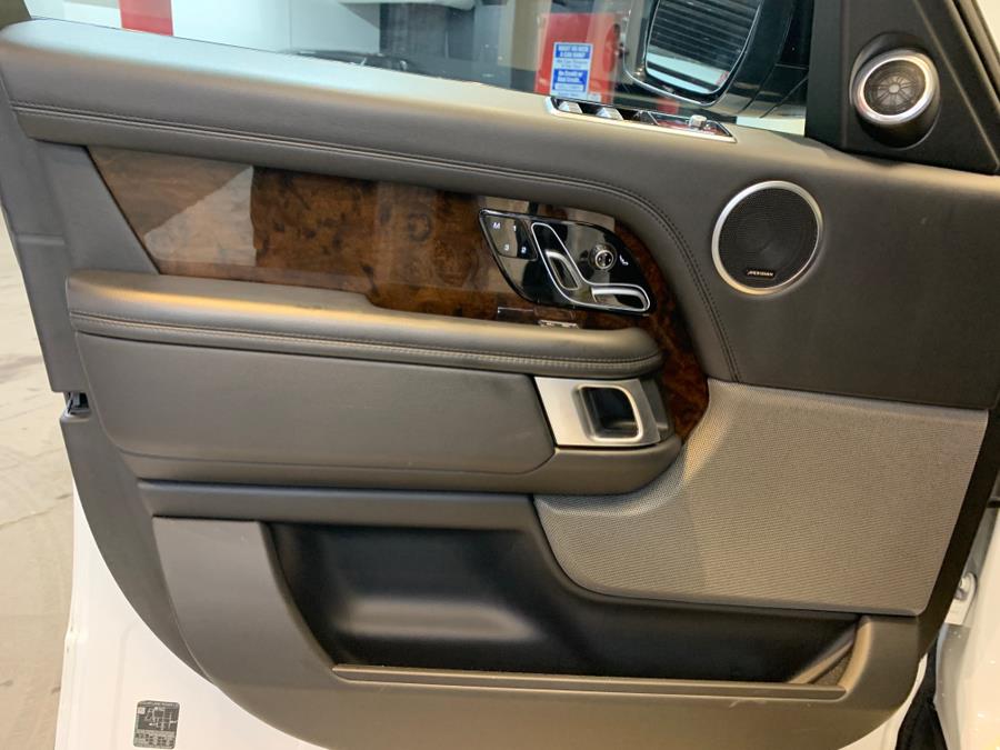 2021 Land Rover Range Rover SWB photo