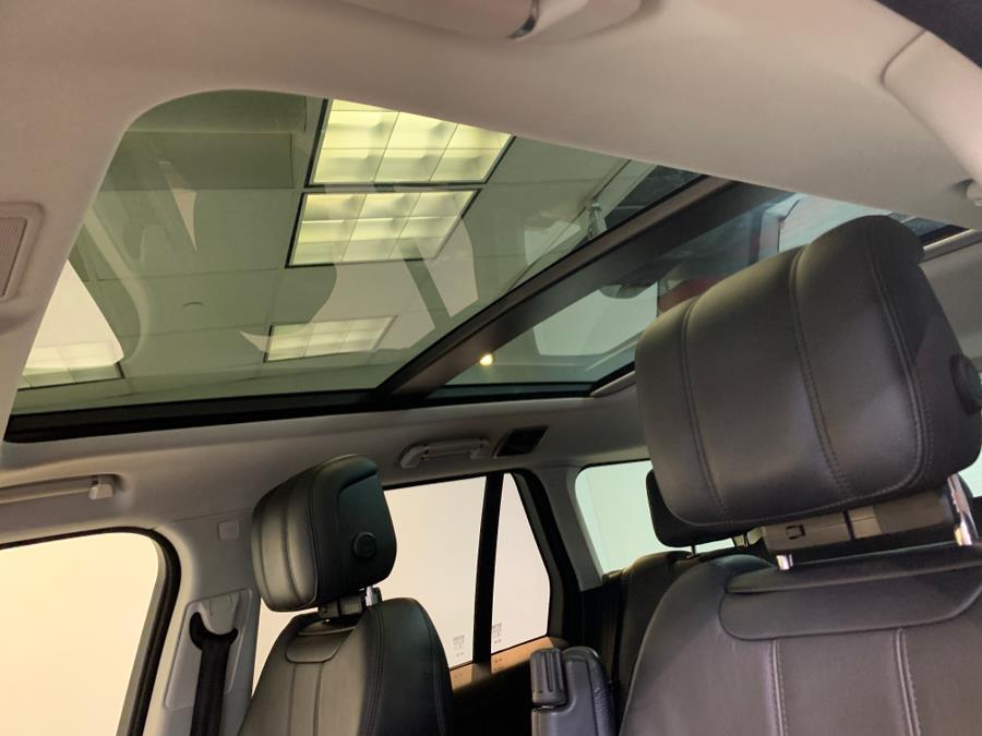 2021 Land Rover Range Rover SWB photo