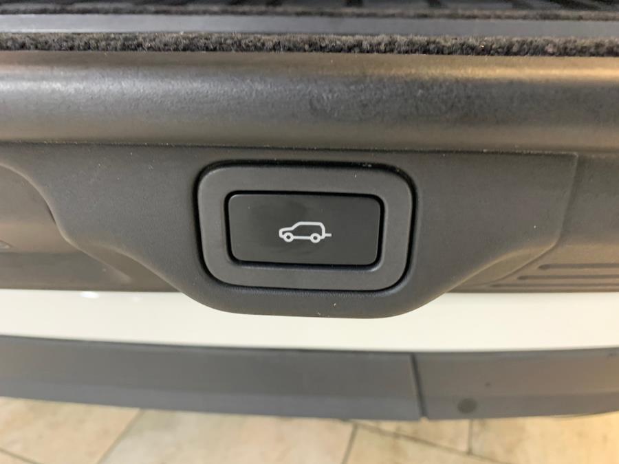 2021 Land Rover Range Rover SWB photo