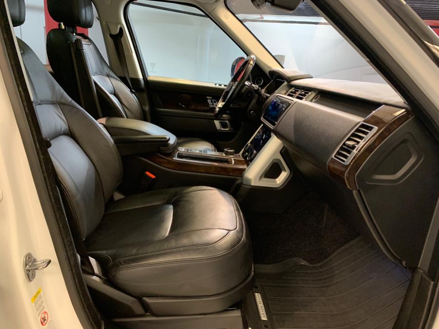 2021 Land Rover Range Rover SWB photo