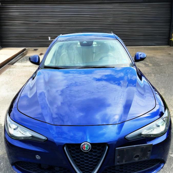 2017 Alfa Romeo Giulia Ti AWD photo