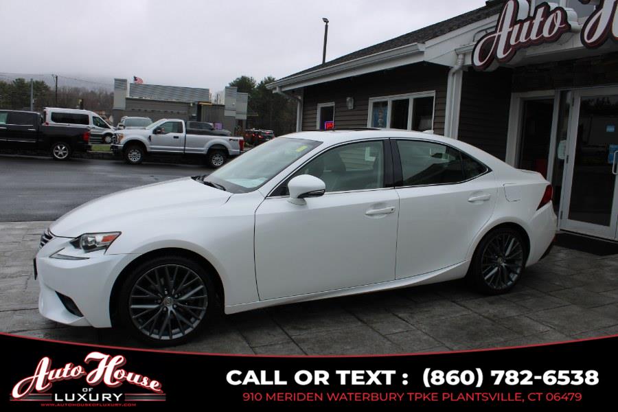 2015 Lexus IS 250 photo