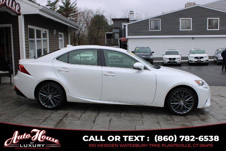 2015 Lexus IS 250 photo