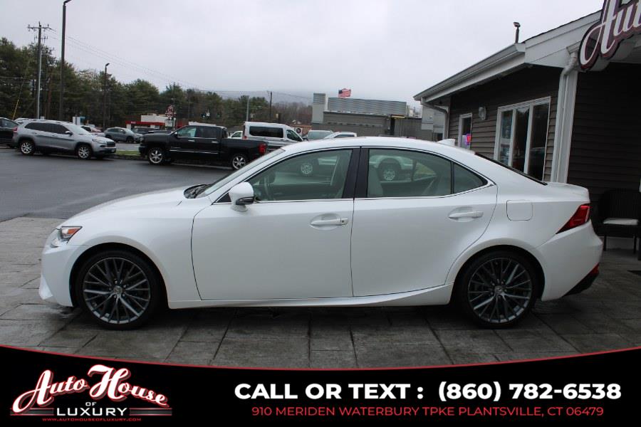 2015 Lexus IS 250 photo