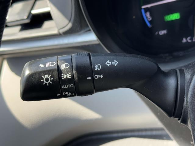 2021 Toyota Sienna XLE photo