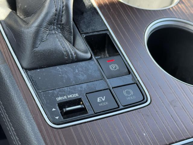 2021 Toyota Sienna XLE photo