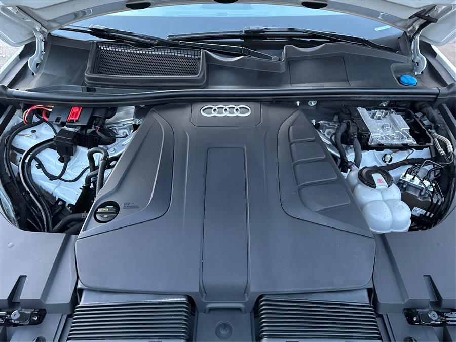 2019 Audi Q7 Premium Plus 45 TFSI quattro photo