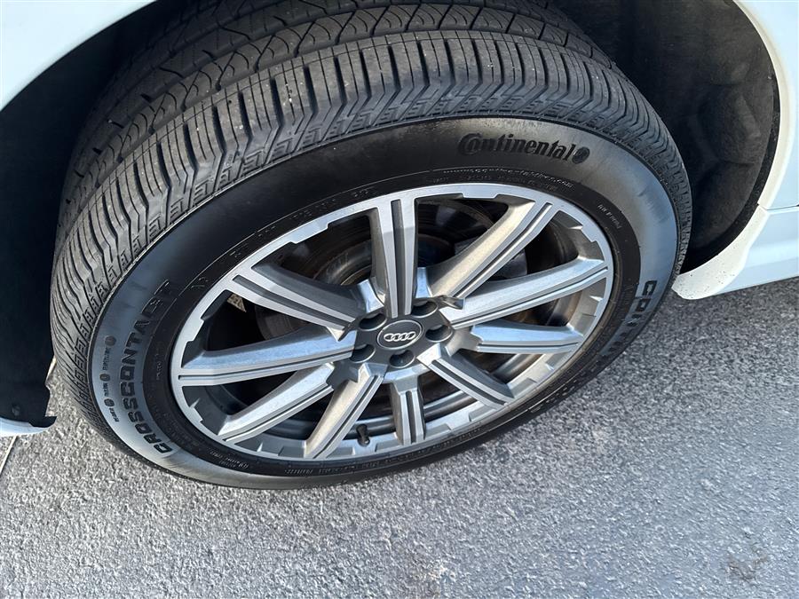 2019 Audi Q7 Premium Plus 45 TFSI quattro photo