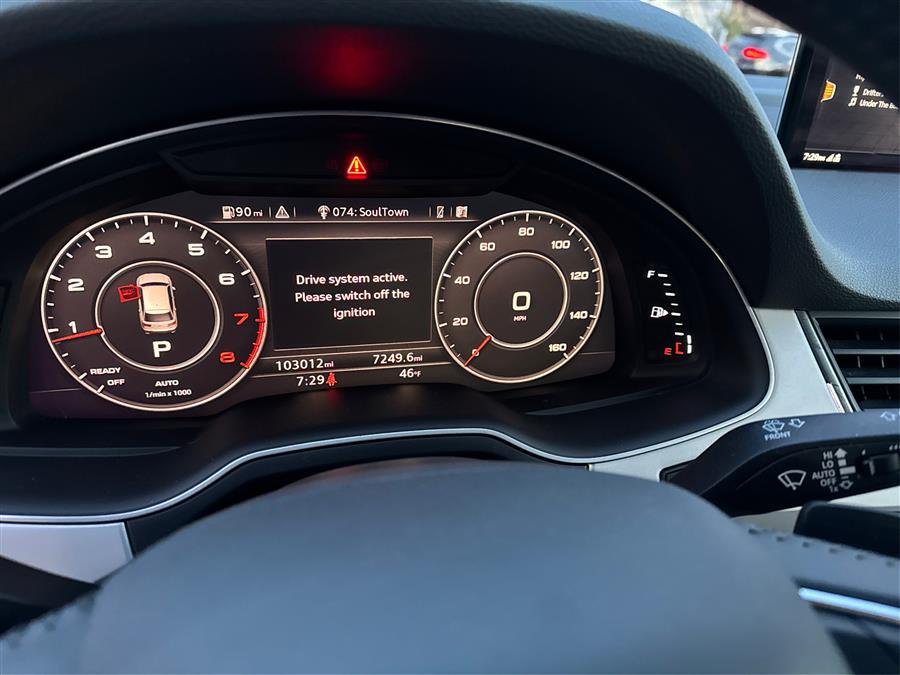 2019 Audi Q7 Premium Plus 45 TFSI quattro photo