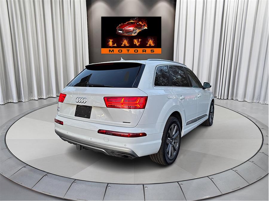 2019 Audi Q7 Premium Plus 45 TFSI quattro photo