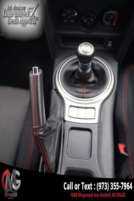 2013 Subaru BRZ Premium photo