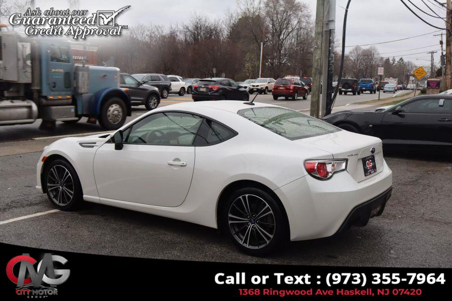 2013 Subaru BRZ Premium photo