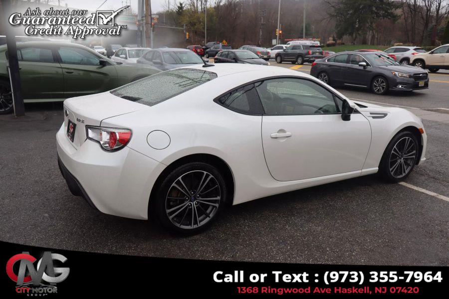 2013 Subaru BRZ Premium photo