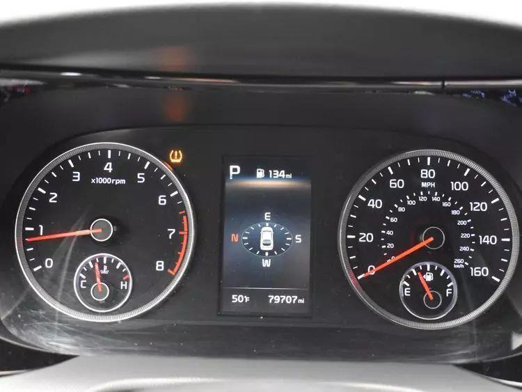 2021 Kia K5 GT-Line Sedan 4D photo