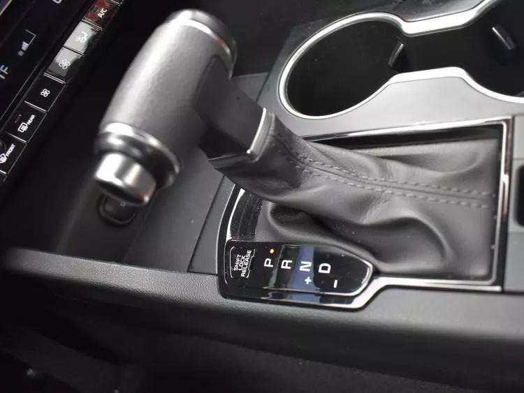 2021 Kia K5 GT-Line Sedan 4D photo