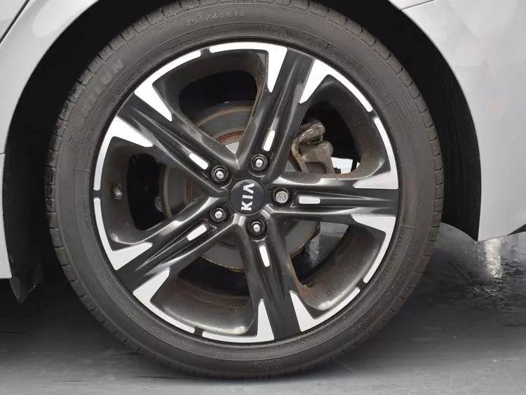 2021 Kia K5 GT-Line Sedan 4D photo
