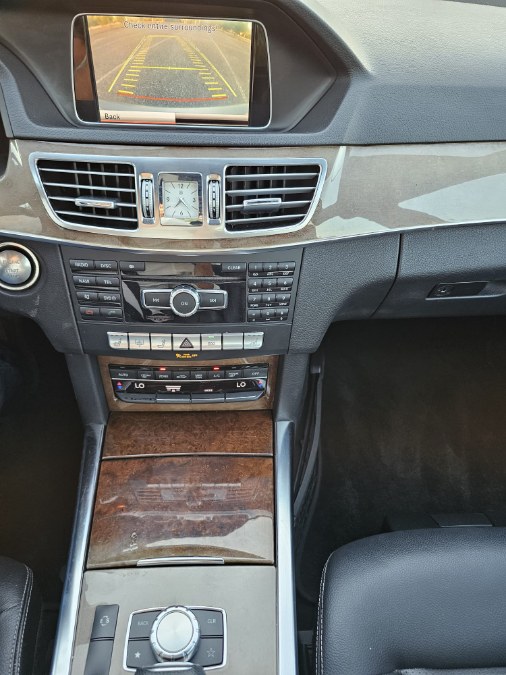 2014 Mercedes-Benz E-Class E350 4MATIC Sport photo