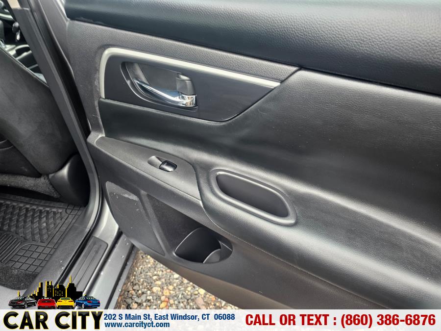 2016 Nissan Altima 4dr Sdn I4 2.5 SR photo
