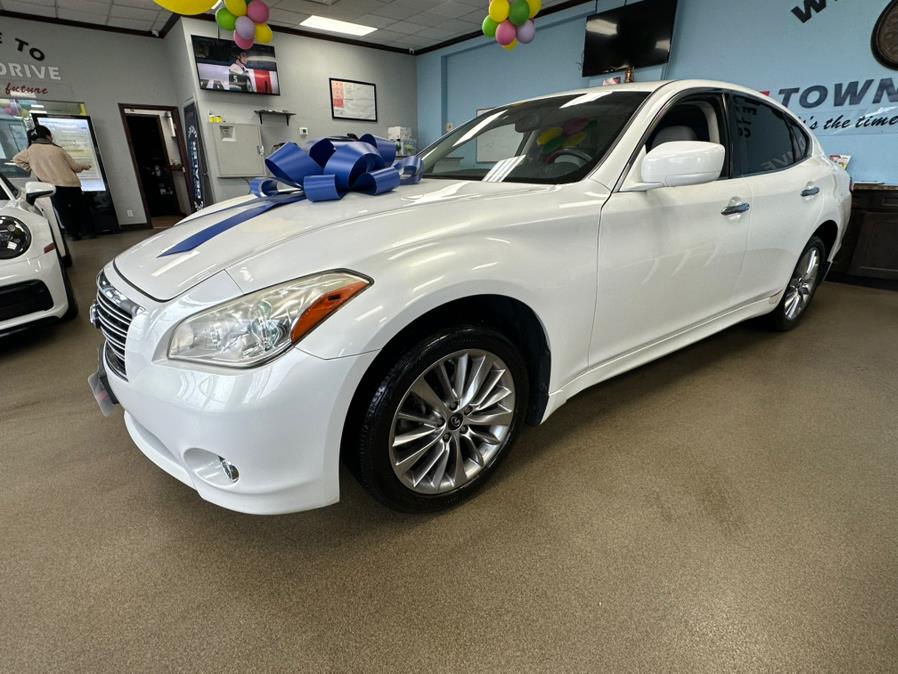 2011 Infiniti M37 x photo