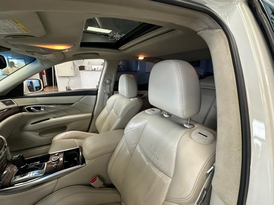 2011 Infiniti M37 x photo