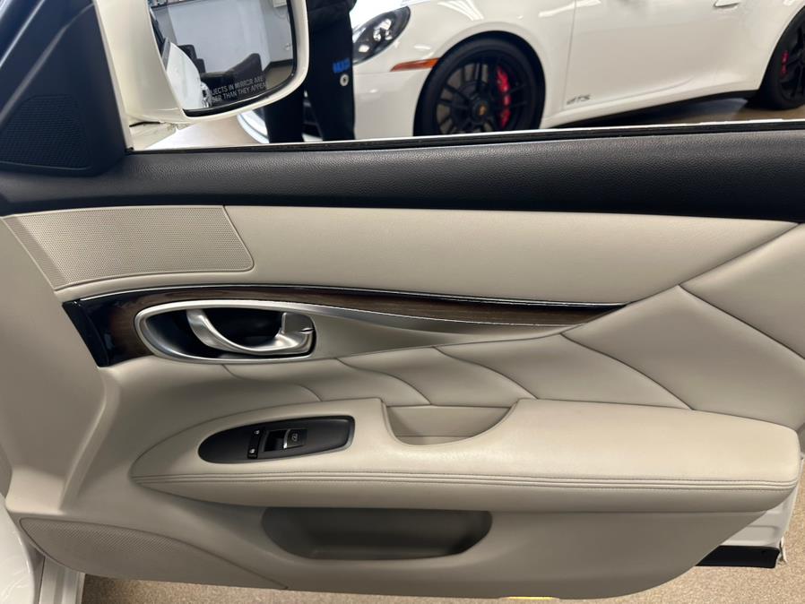 2011 Infiniti M37 x photo