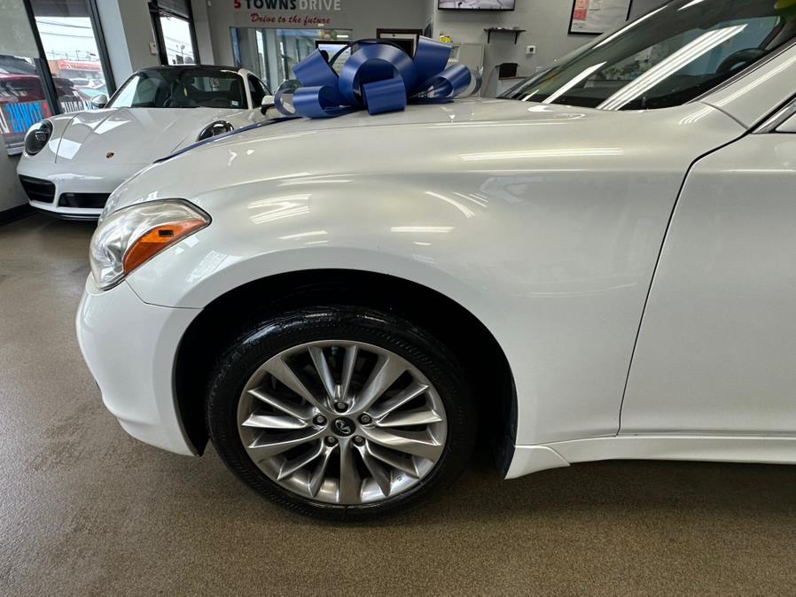 2011 Infiniti M37 x photo