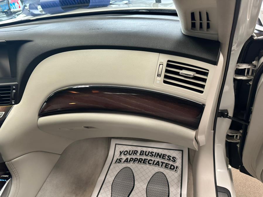 2011 Infiniti M37 x photo