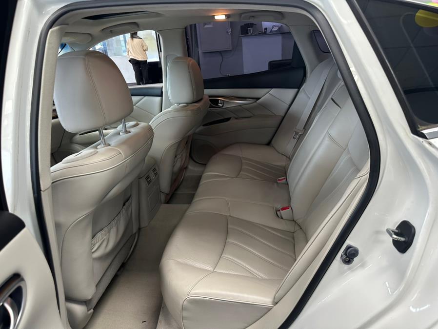 2011 Infiniti M37 x photo