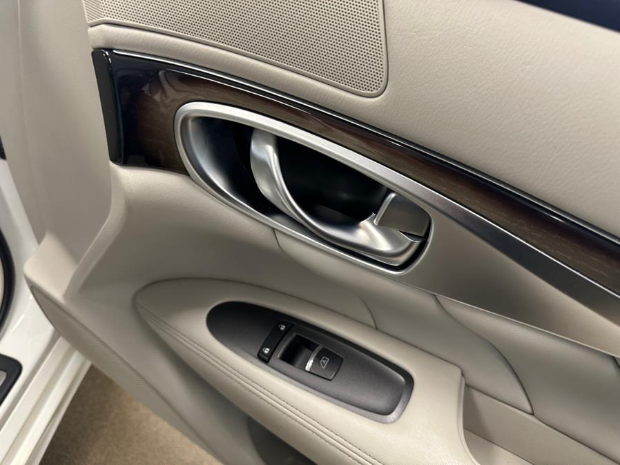 2011 Infiniti M37 x photo
