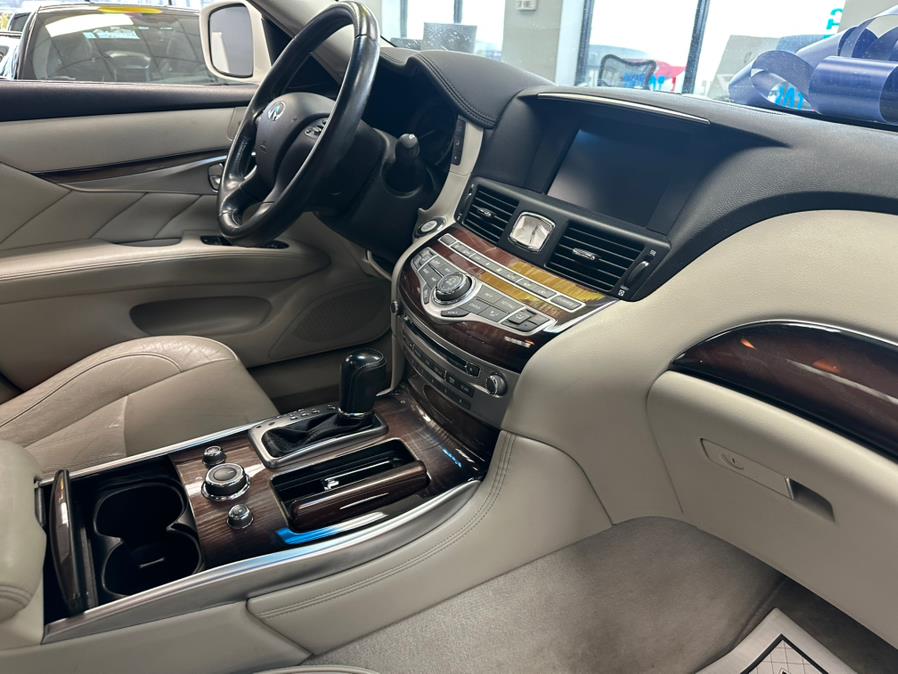 2011 Infiniti M37 x photo