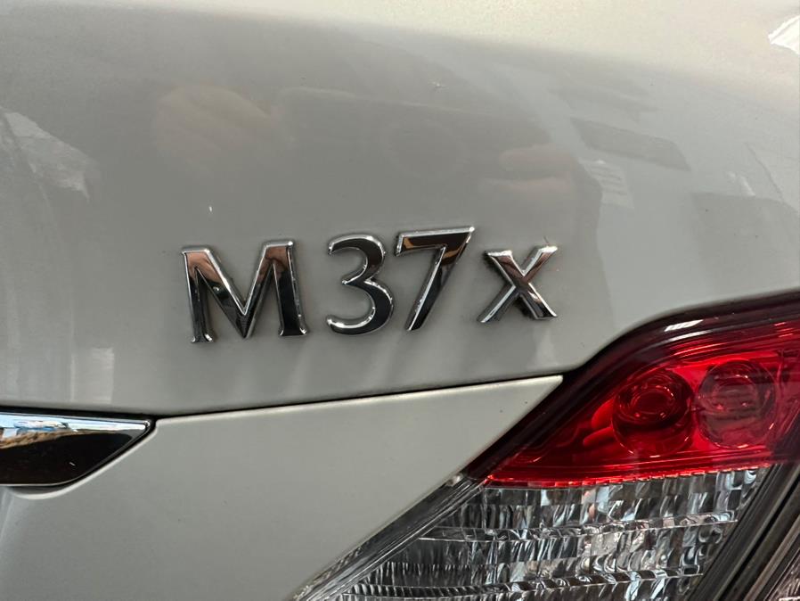 2011 Infiniti M37 x photo