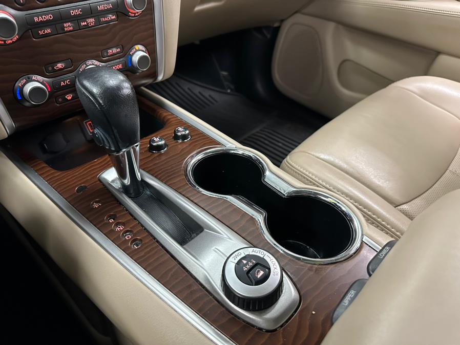 2018 Nissan Pathfinder 4x4 PLATINUM photo