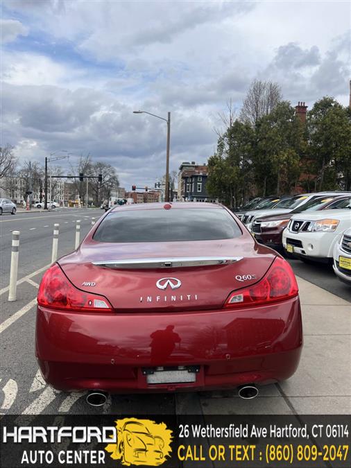 2014 Infiniti Integra photo