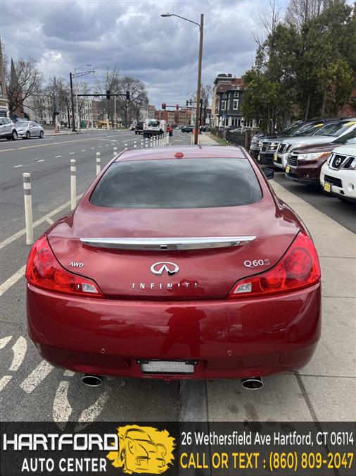 2014 Infiniti Integra photo
