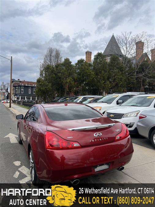 2014 Infiniti Integra photo