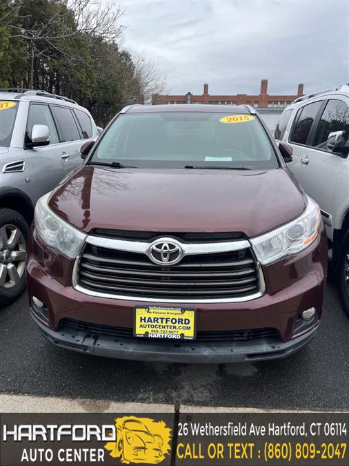 2015 Toyota Highlander XLE AWD 4dr SUV photo