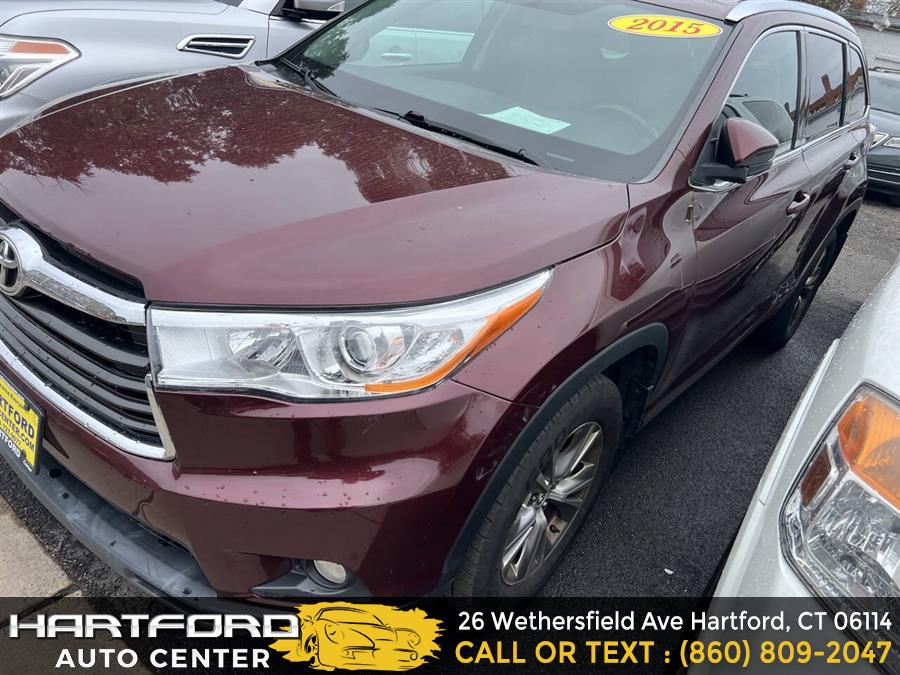 2015 Toyota Highlander XLE AWD 4dr SUV photo