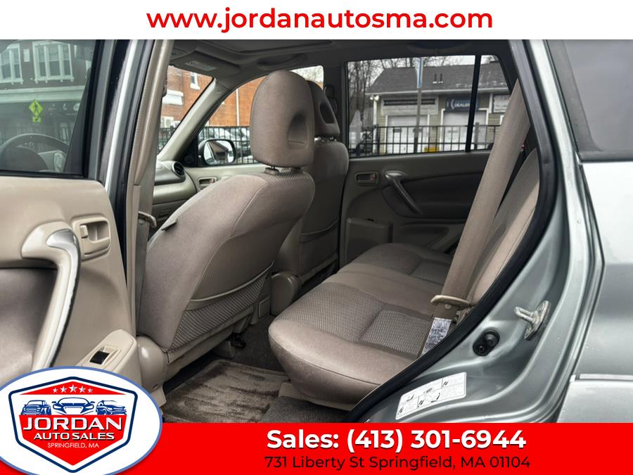 2005 Toyota RAV4 photo