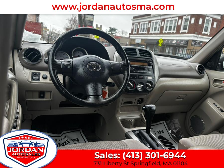 2005 Toyota RAV4 photo