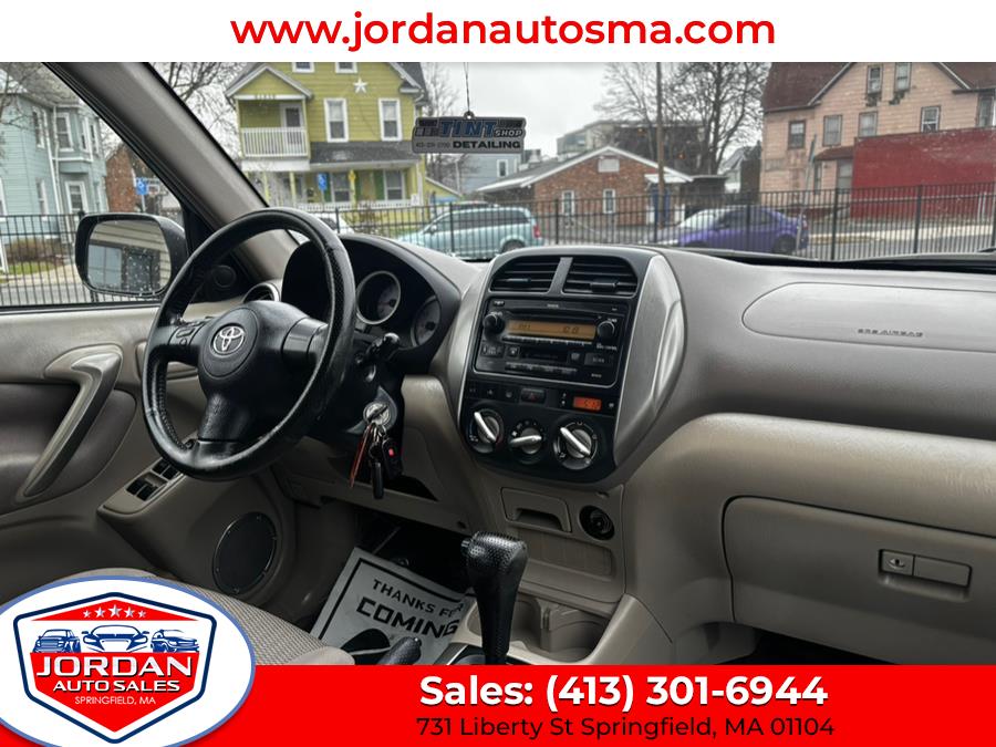 2005 Toyota RAV4 photo