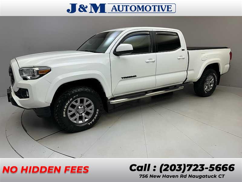 2017 Toyota Tacoma SR5 photo