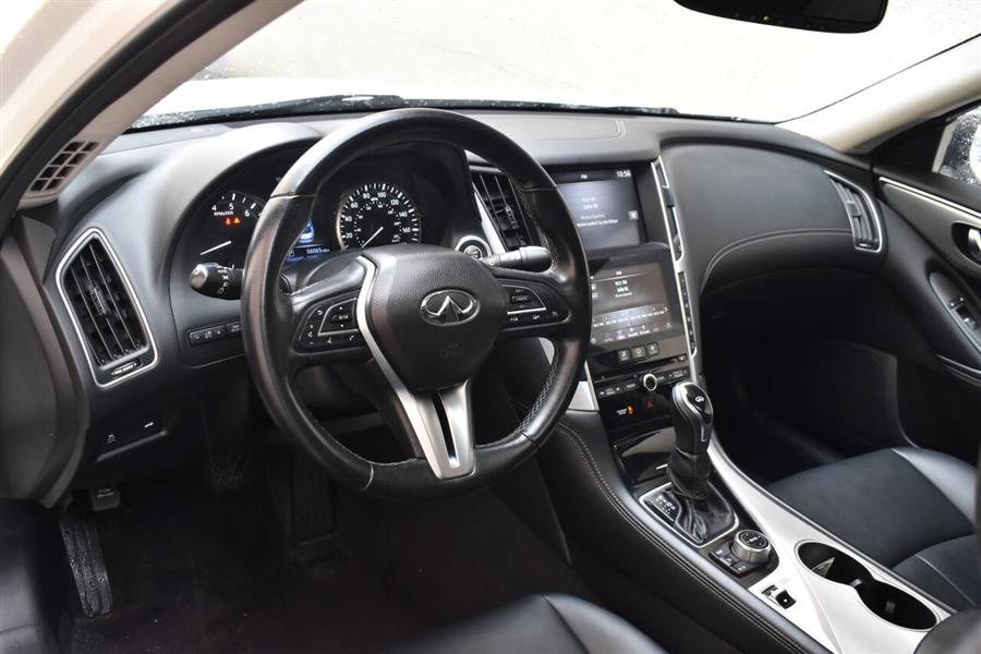 2020 Infiniti Q50 Luxury photo