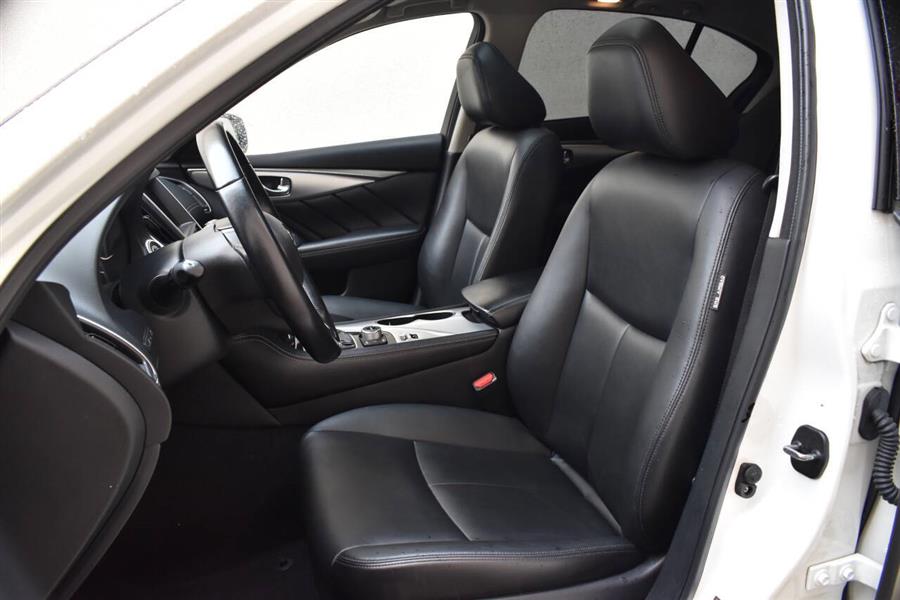 2020 Infiniti Q50 Luxury photo