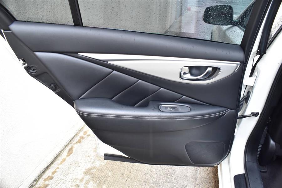 2020 Infiniti Q50 Luxury photo