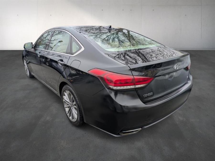 2015 Hyundai Genesis 3.8L photo