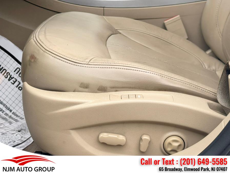 2011 Buick LaCrosse CXL photo