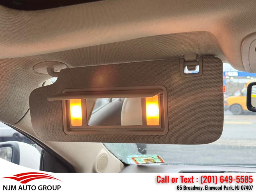 2011 Buick LaCrosse CXL photo