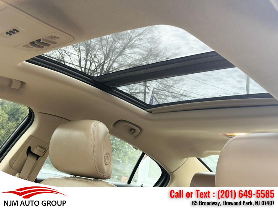 2011 Buick LaCrosse CXL photo