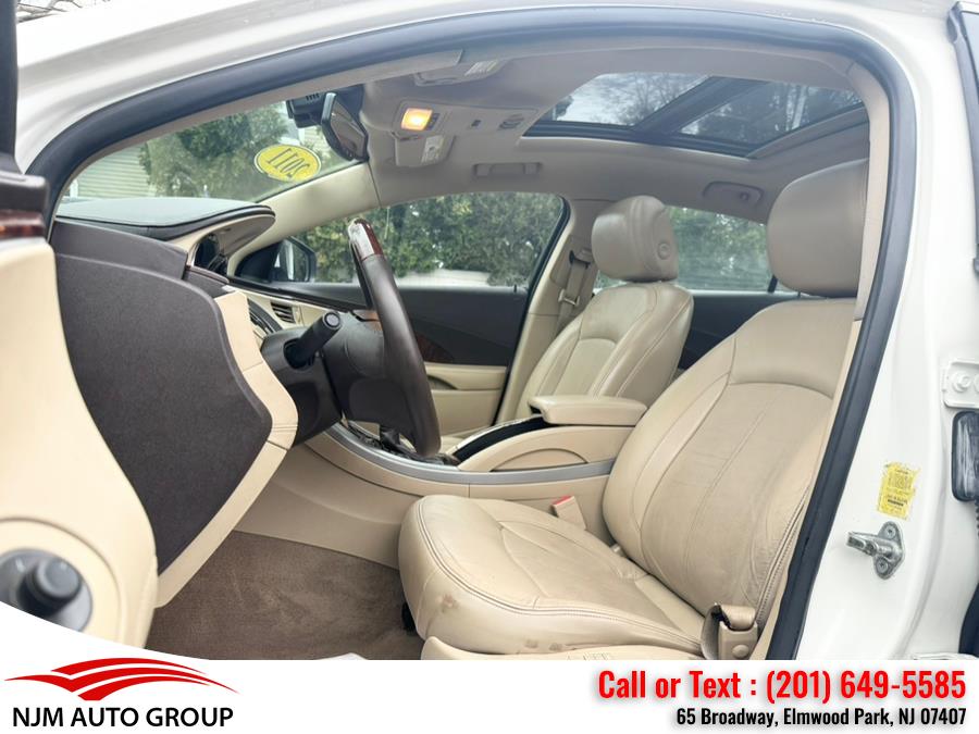 2011 Buick LaCrosse CXL photo