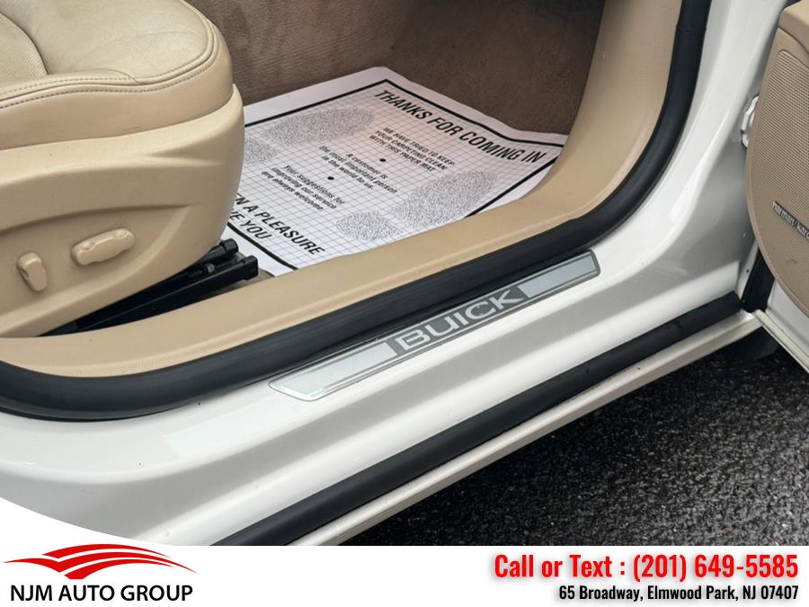 2011 Buick LaCrosse CXL photo